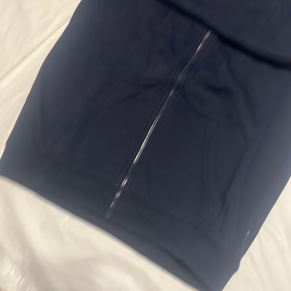 QUIKSILVER ORIGINAL BOARDRIDING CO. BOYS HOODIE - Picture 8 of 9